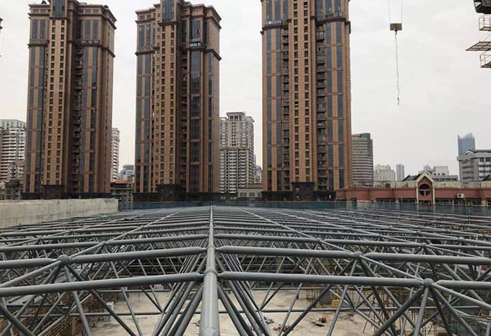 义乌螺栓球网架结构